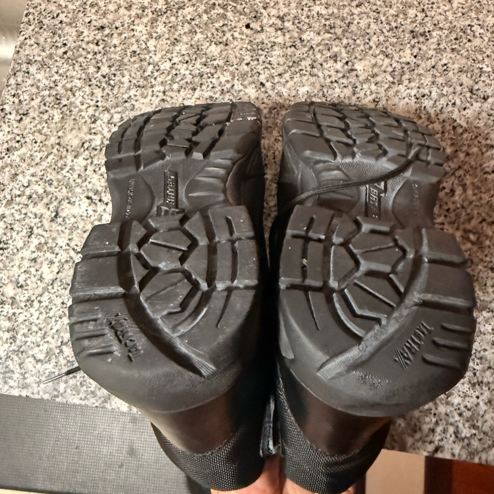 Bates black boots - Picture 3 of 6